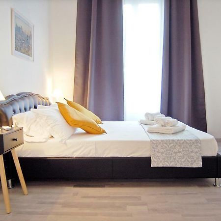 Pompeo Magno White Luxury Apartment Рим Екстер'єр фото