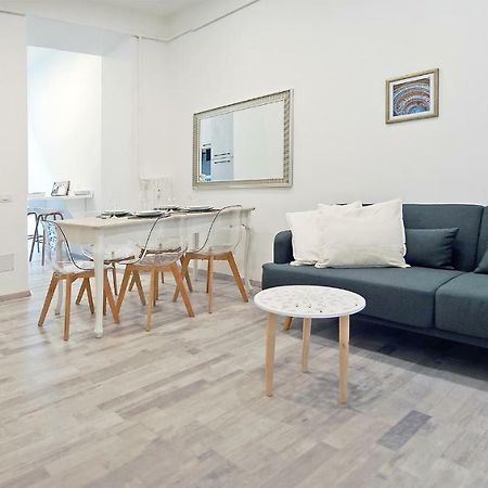 Pompeo Magno White Luxury Apartment Рим Екстер'єр фото